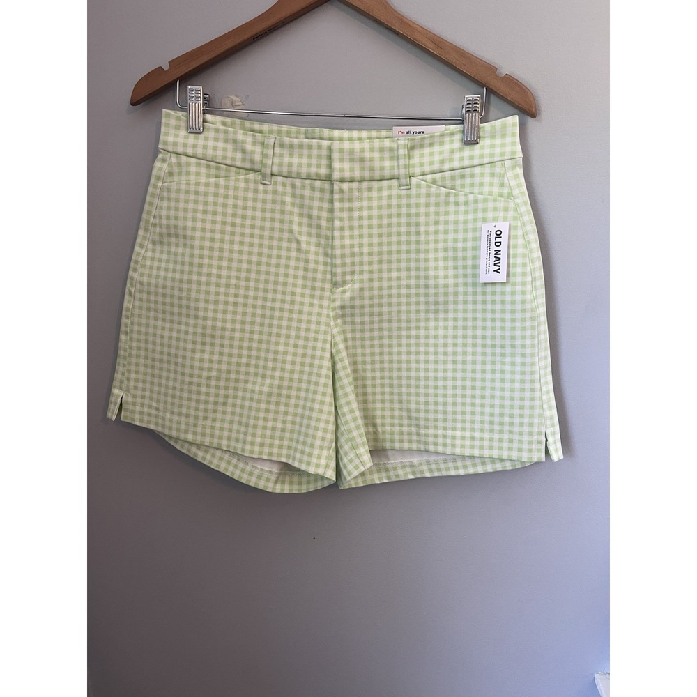Old Navy Women's Pixie Chino Shorts Size 8 Green and White Gingham High Rise NWT